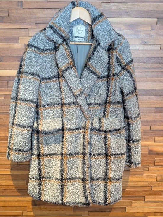 Stoosh Jackets & Blazers - Stoosh Gray & Tan Windowpane Teddy Coat